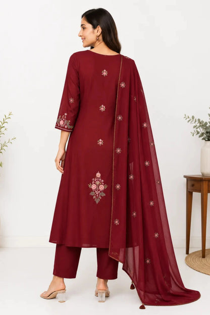 Women's Maroon Floral Embroidered Kurta Pant & Dupatta Set
