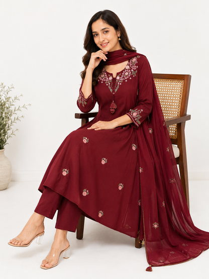 Women's Maroon Floral Embroidered Kurta Pant & Dupatta Set