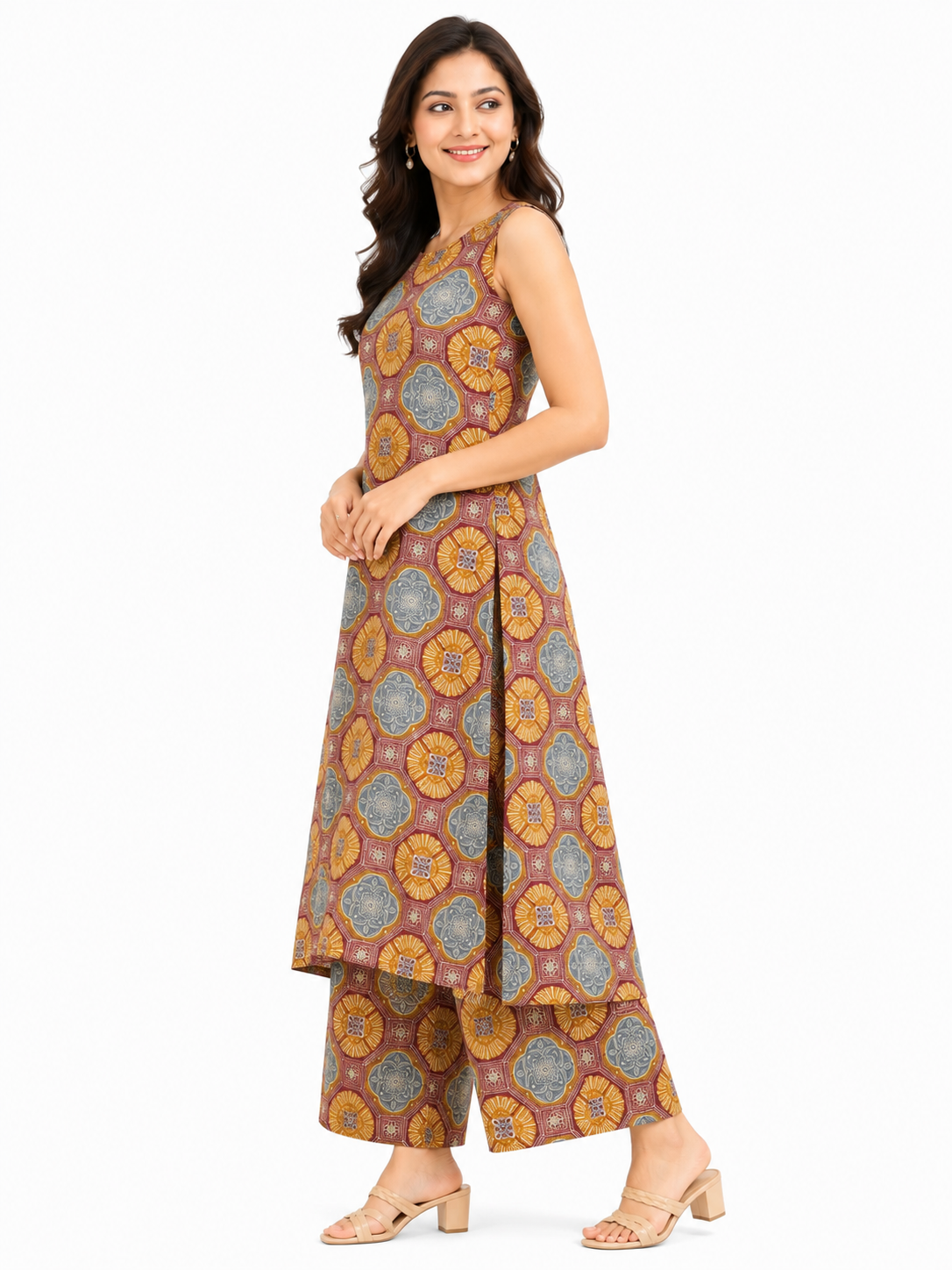 Women's Sleeveless Geometric Print A-Line Kurta Palazzo Set